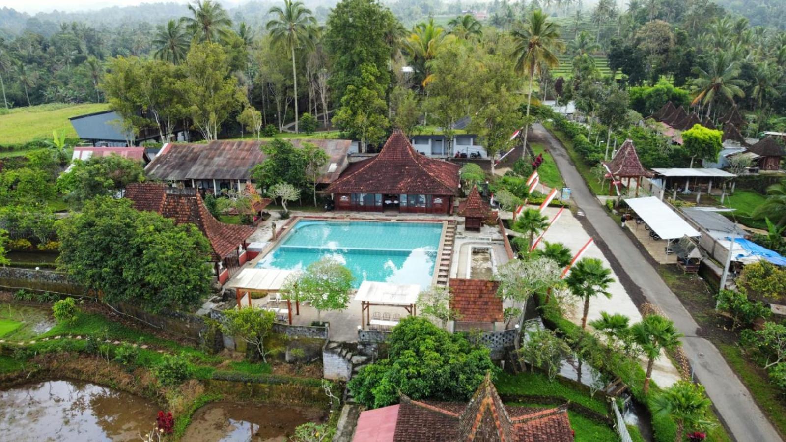 Kampoeng Joglo Ijen Villa