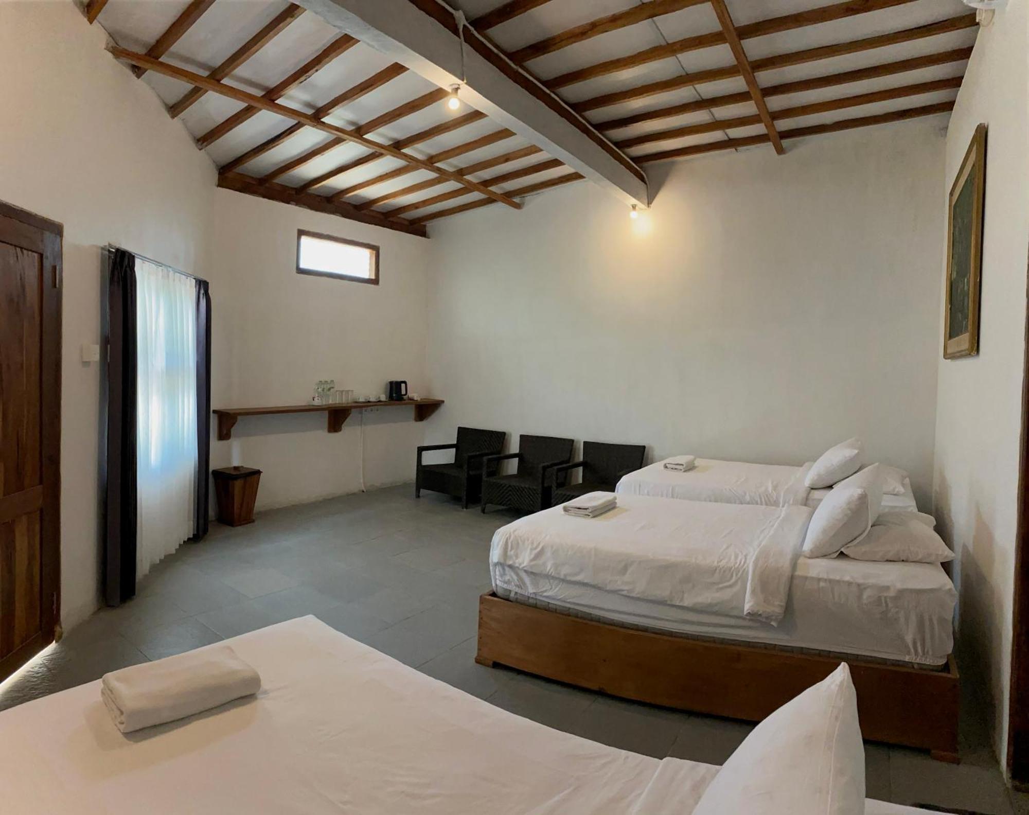 Kampoeng Joglo Ijen Villa *
